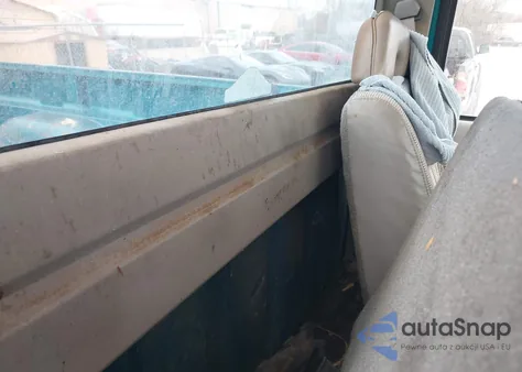 1994 Chevrolet Gmt-400 K2500 из США, поврежденный, VIN 1GCFK24H2RE229599